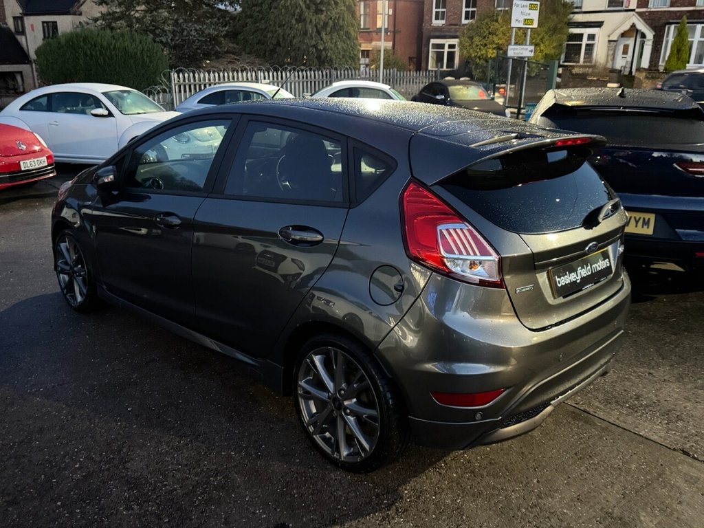 Used Ford Fiesta 2017 for sale - 76711538: Photo 9