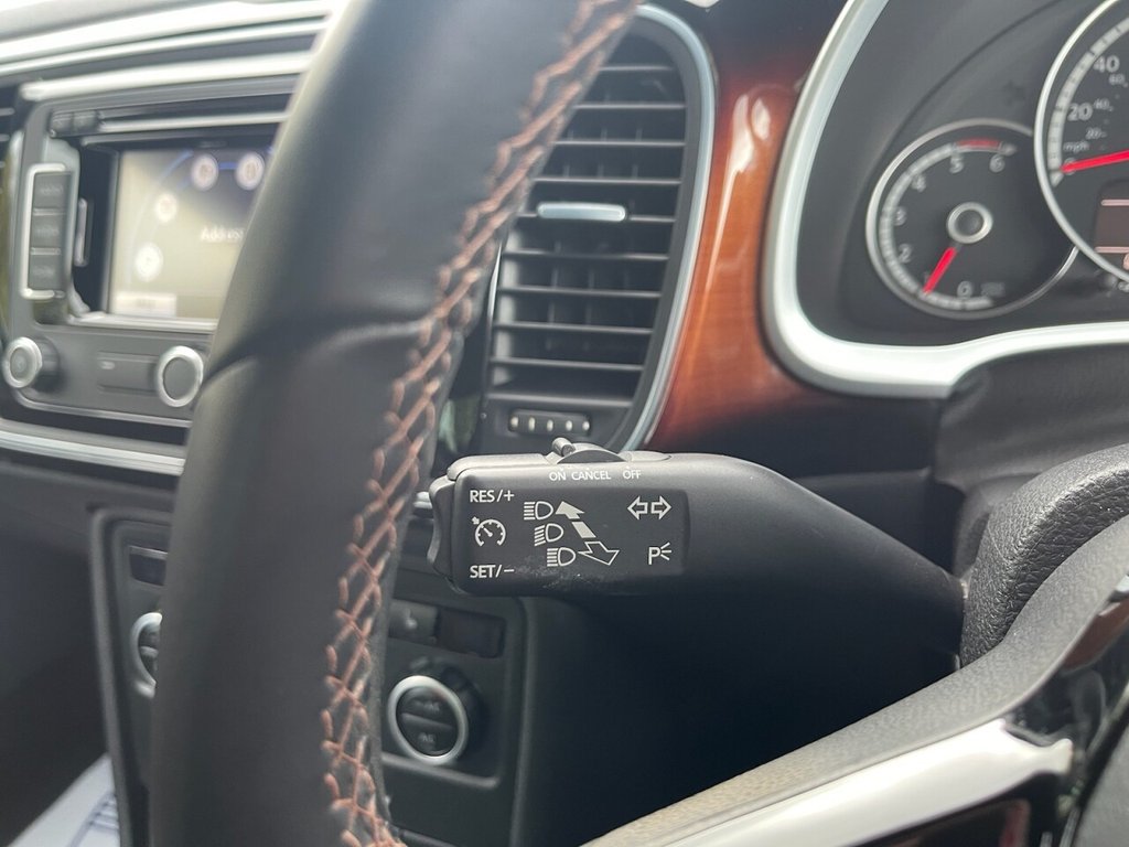 Used Volkswagen Beetle 2013 for sale - 76535573: Photo 27