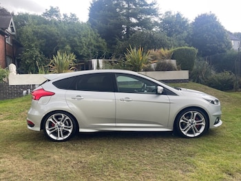 Used Ford Focus 2016 for sale - 75777777: Photo