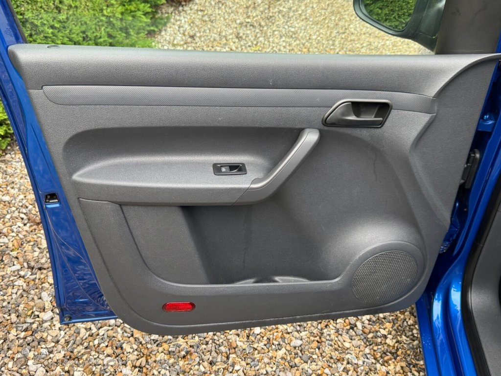 Used Volkswagen Caddy 2013 for sale - 76482145: Photo 25