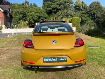 Used Volkswagen Beetle 2017 for sale - 75573415: Photo