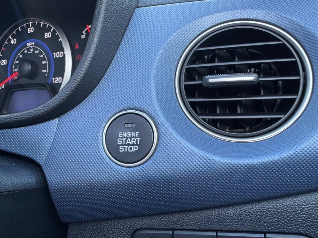 Used Hyundai i10 2015 for sale - 77667303: Photo 29