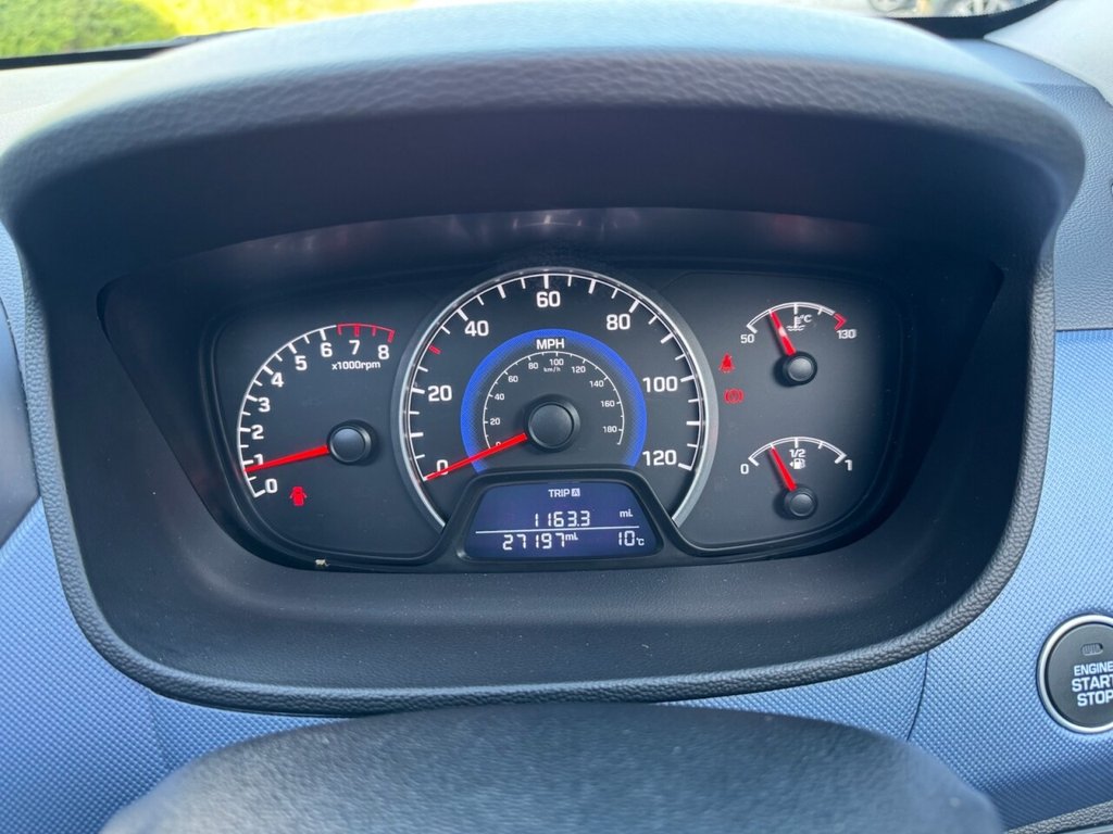 Used Hyundai i10 2015 for sale - 77667303: Photo 31