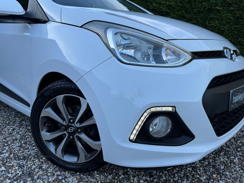 Used Hyundai i10 2015 for sale - 77667303: Photo 41