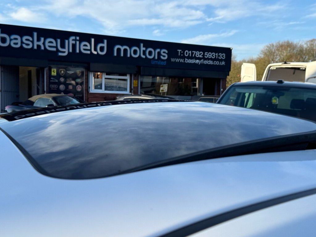 Used Hyundai i10 2015 for sale - 77667303: Photo 43