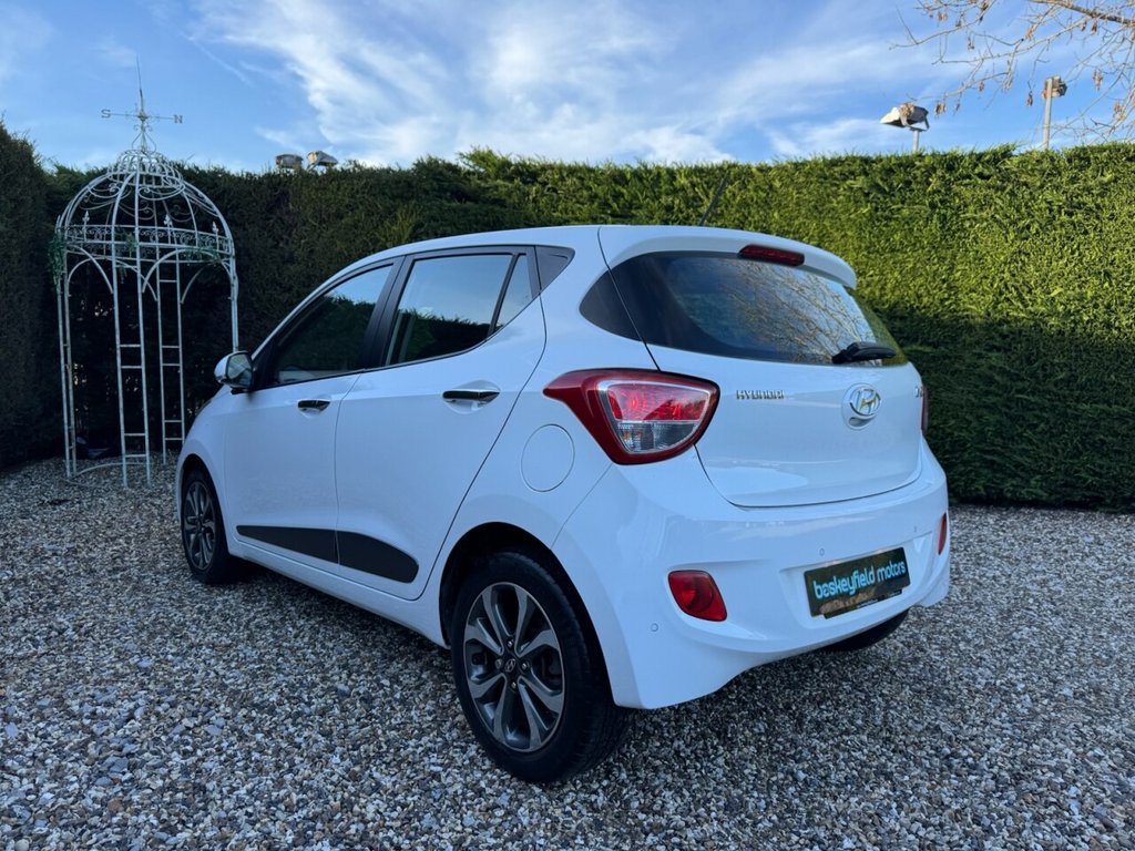 Used Hyundai i10 2015 for sale - 77667303: Photo 5