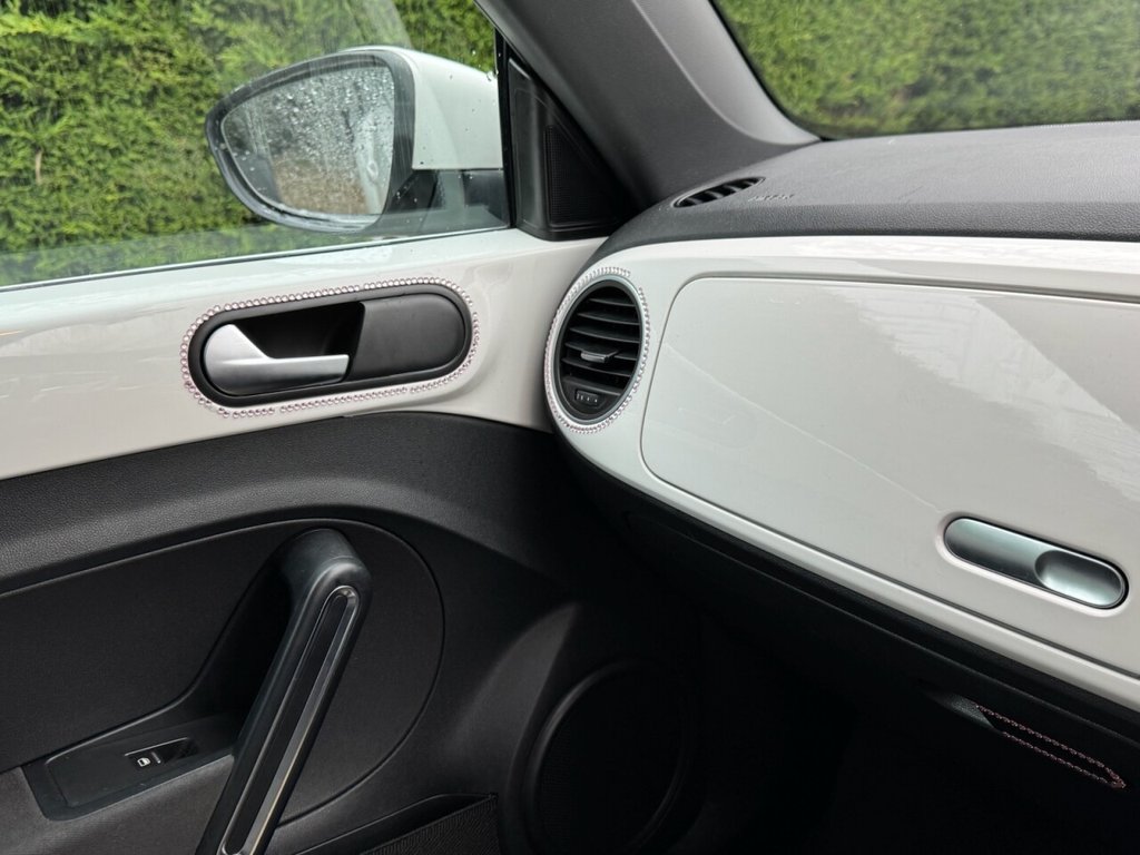 Used Volkswagen Beetle 2012 for sale - 77521301: Photo 11