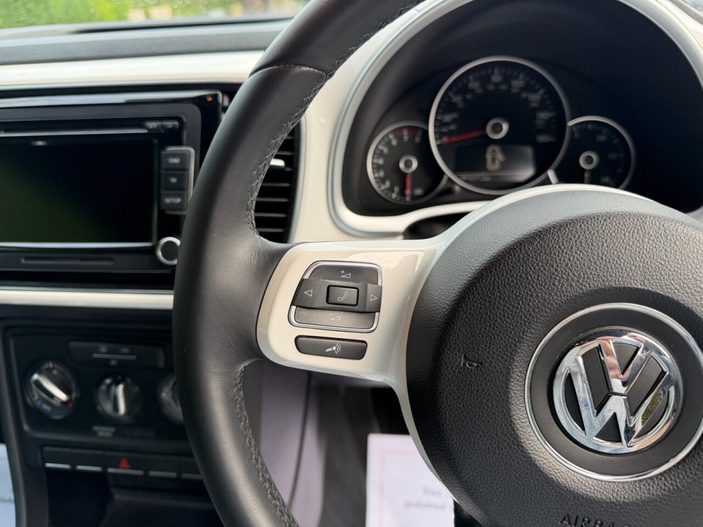 Used Volkswagen Beetle 2012 for sale - 77521301: Photo 18