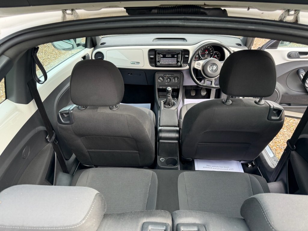 Used Volkswagen Beetle 2012 for sale - 77521301: Photo 20