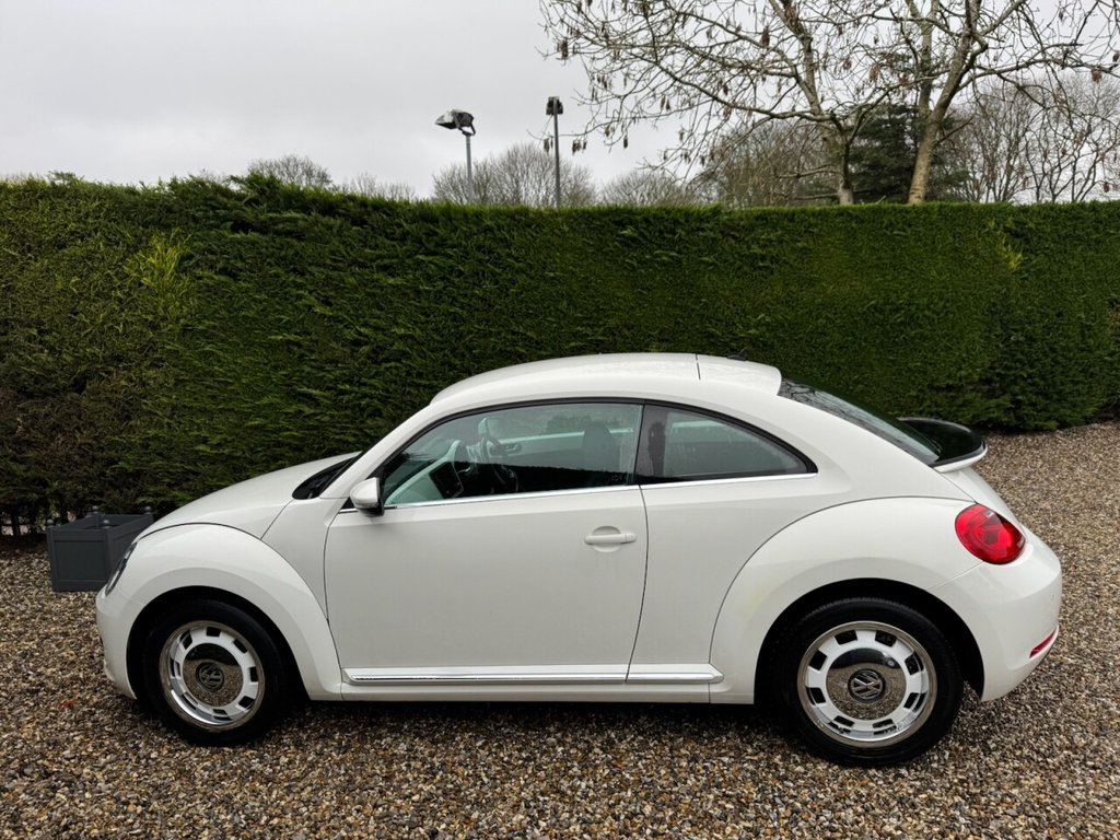 Used Volkswagen Beetle 2012 for sale - 77521301: Photo 3