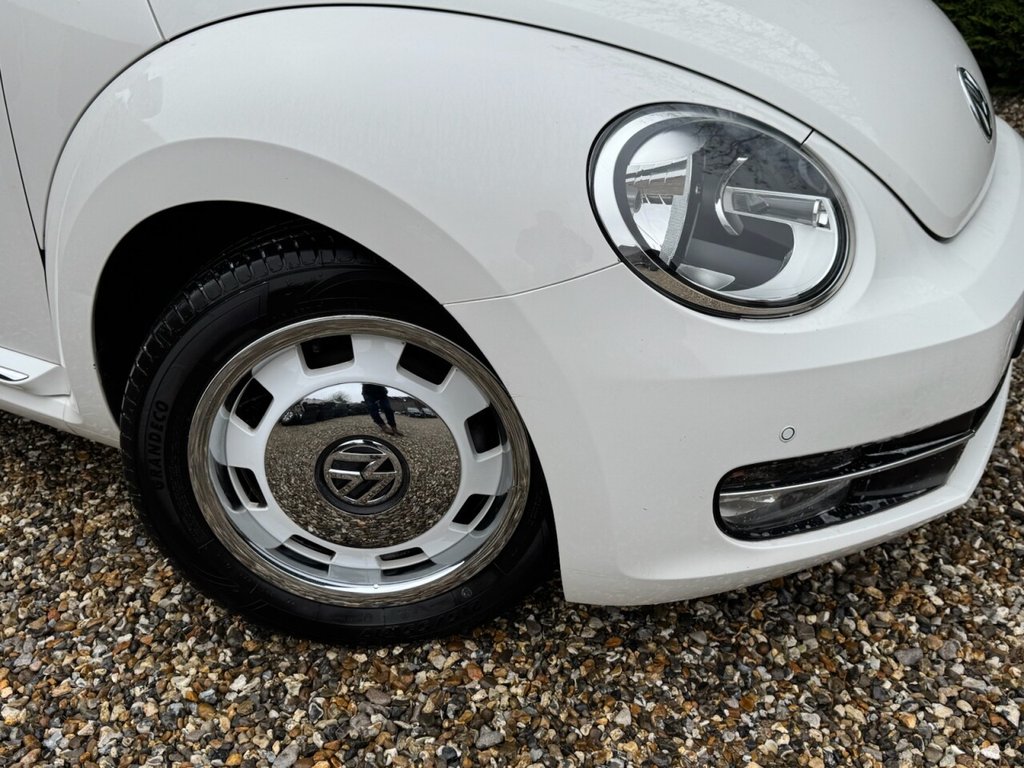 Used Volkswagen Beetle 2012 for sale - 77521301: Photo 7