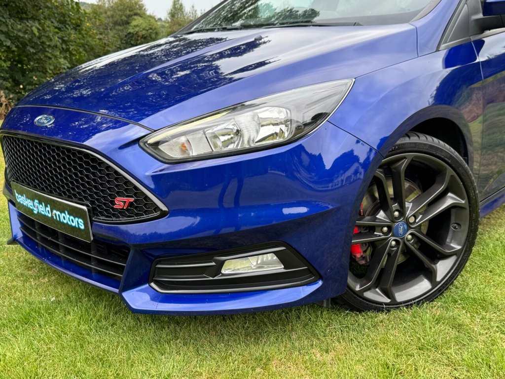 Used Ford Focus 2015 for sale - 76546370: Photo 10