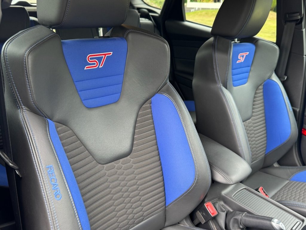 Used Ford Focus 2015 for sale - 76546370: Photo 12