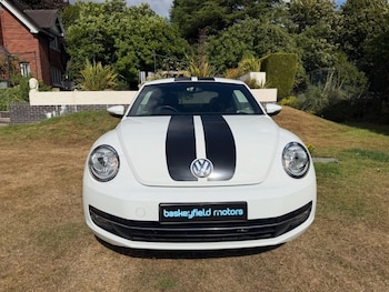 Used Volkswagen Beetle 2015 for sale - 79437657: Photo
