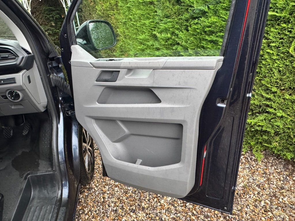 Used Volkswagen Transporter 2021 for sale - 76558477: Photo 18