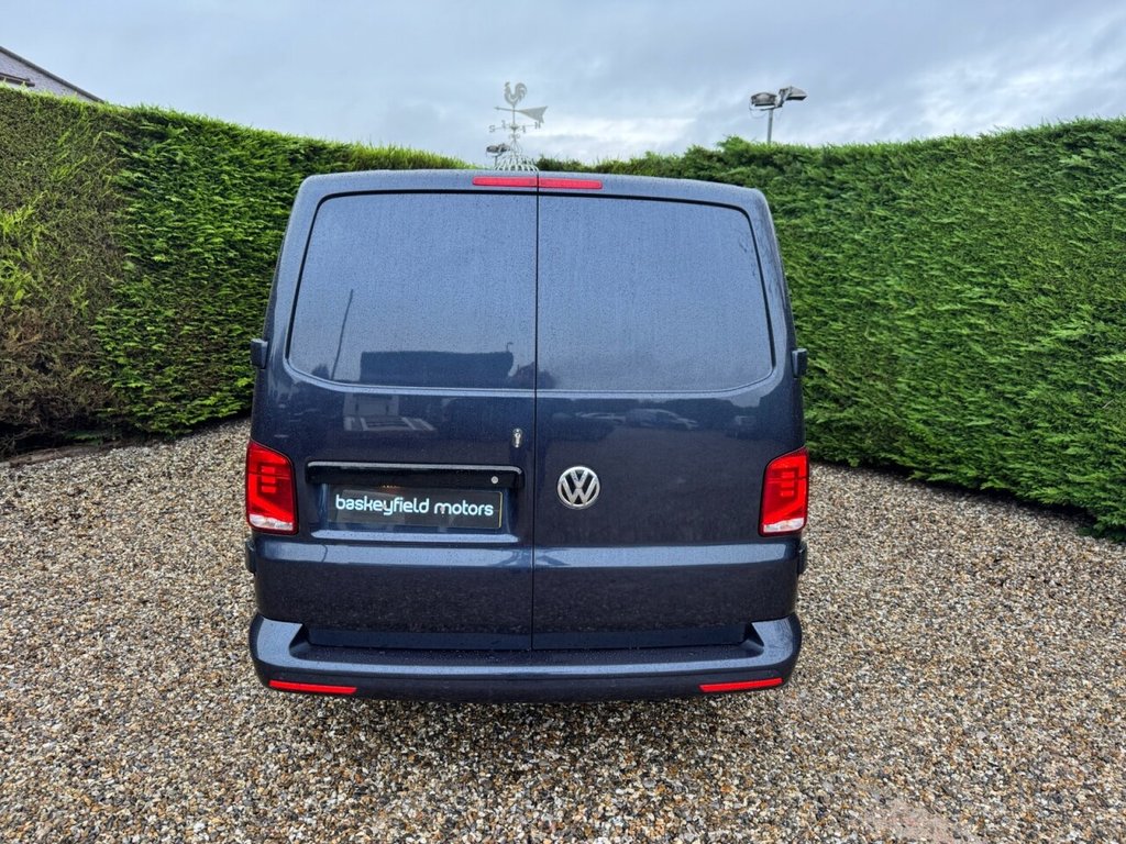Used Volkswagen Transporter 2021 for sale - 76558477: Photo 3