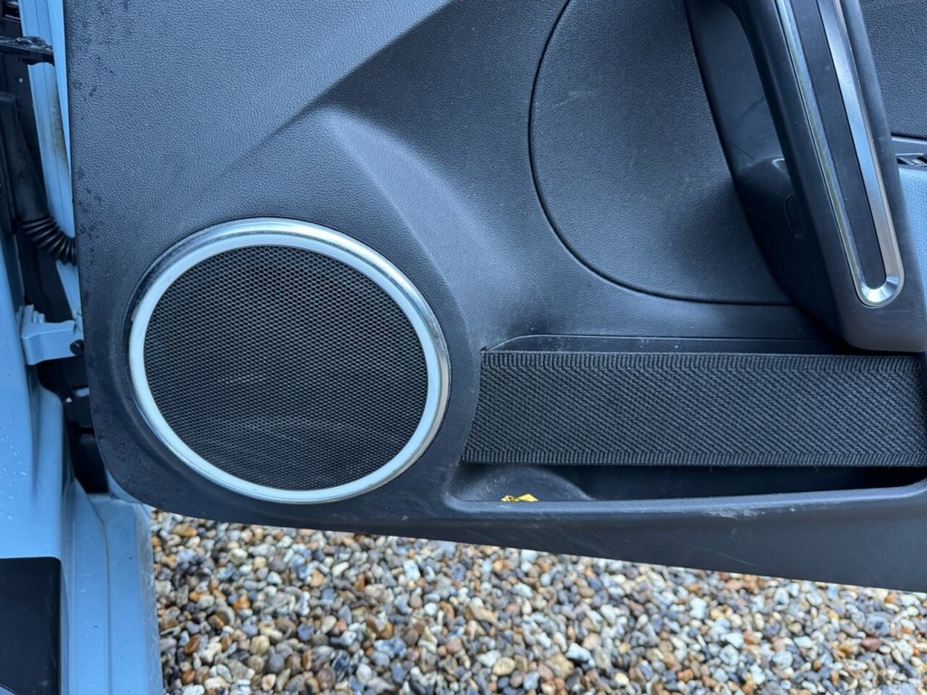 Used Volkswagen Beetle 2013 for sale - 77302693: Photo 18