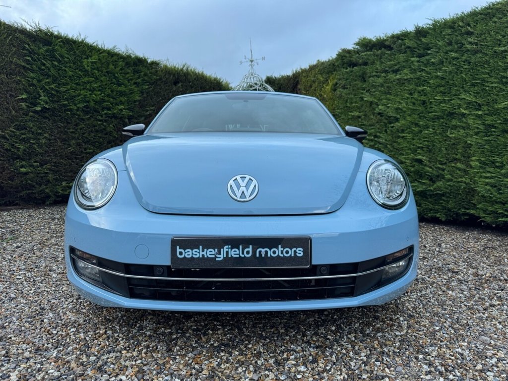 Used Volkswagen Beetle 2013 for sale - 77302693: Photo 2