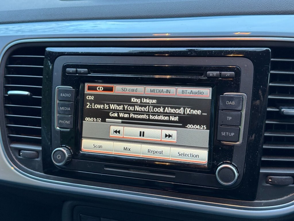 Used Volkswagen Beetle 2013 for sale - 77302693: Photo 23