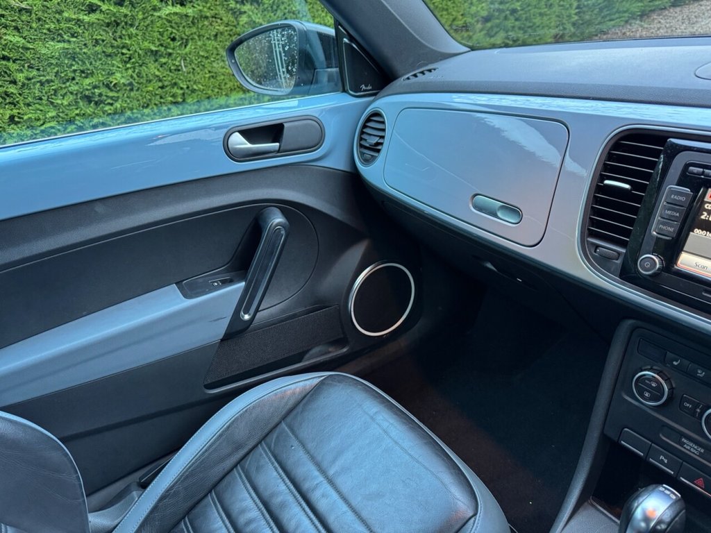 Used Volkswagen Beetle 2013 for sale - 77302693: Photo 25