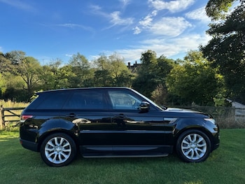 Used Land Rover Range Rover Sport 2016 for sale - 75896732: Photo