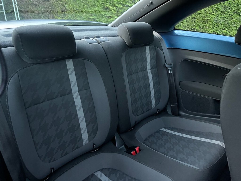 Used Volkswagen Beetle 2016 for sale - 76481998: Photo 10