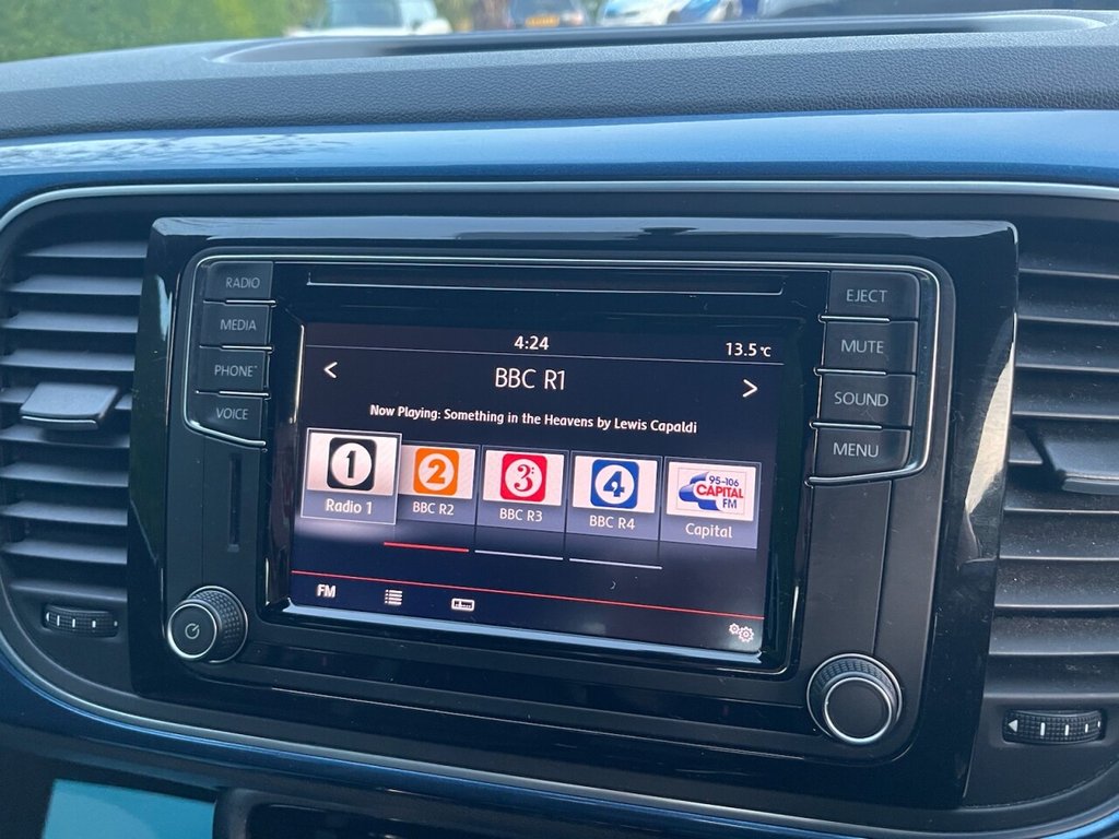 Used Volkswagen Beetle 2016 for sale - 76481998: Photo 14