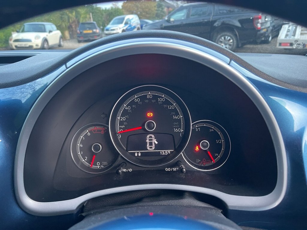 Used Volkswagen Beetle 2016 for sale - 76481998: Photo 15