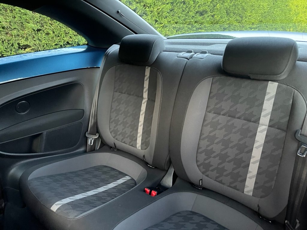 Used Volkswagen Beetle 2016 for sale - 76481998: Photo 20