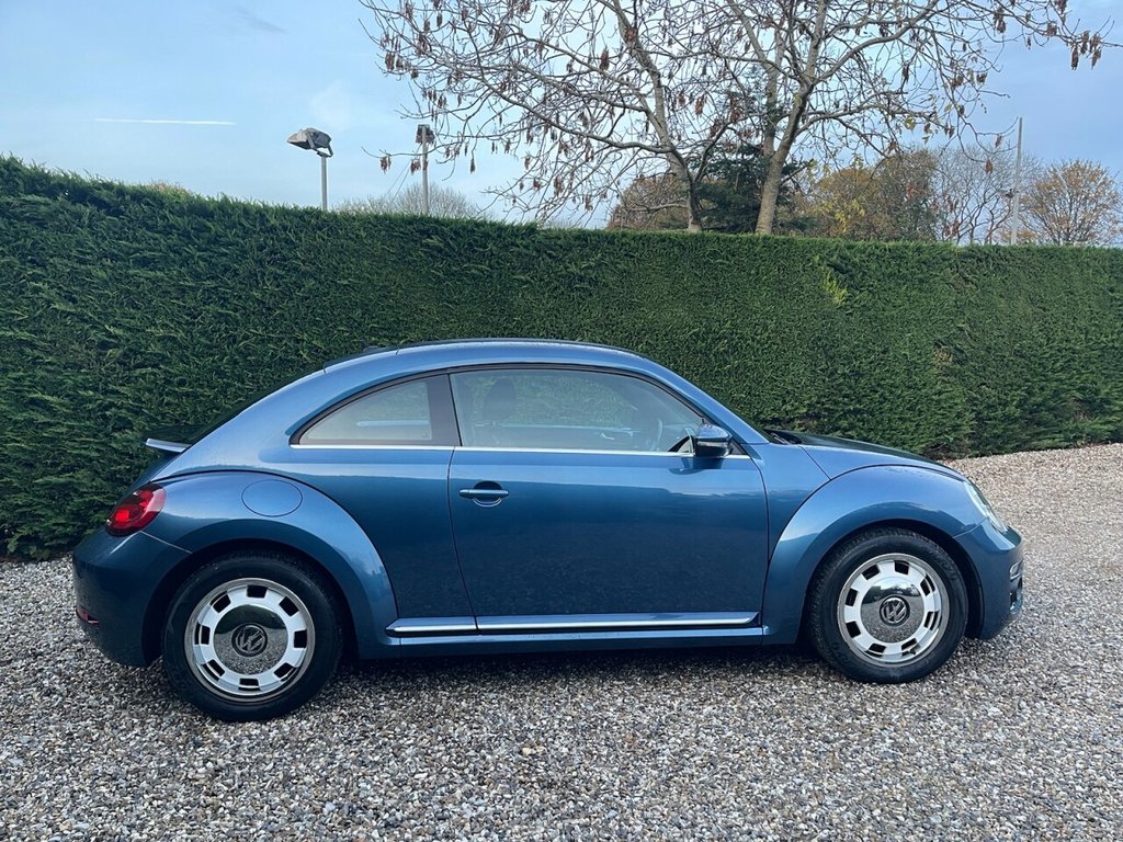 Used Volkswagen Beetle 2016 for sale - 76481998: Photo 6