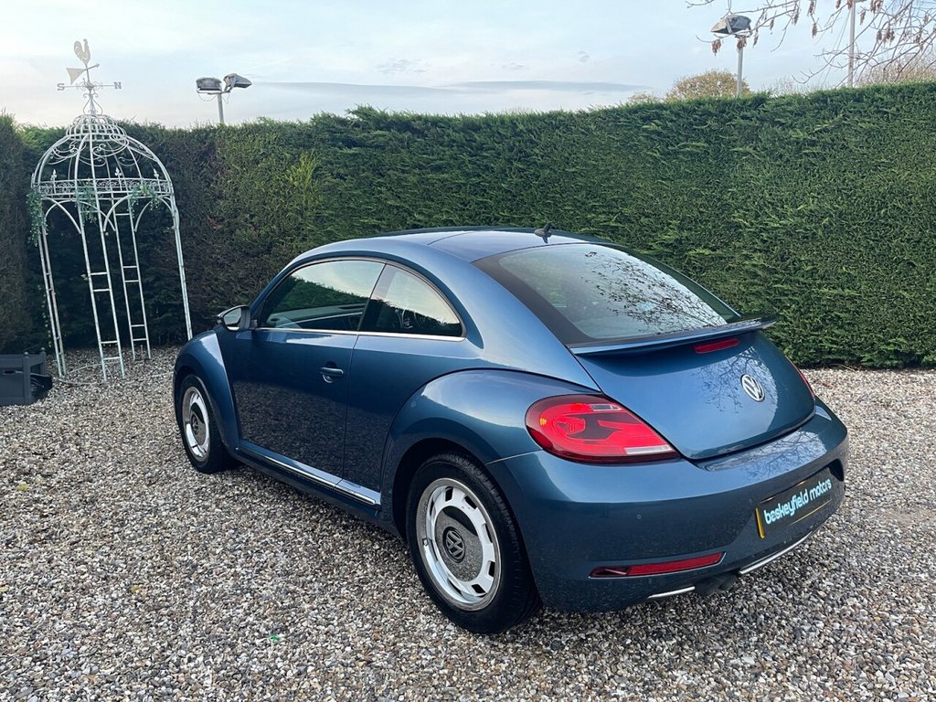 Used Volkswagen Beetle 2016 for sale - 76481998: Photo 9