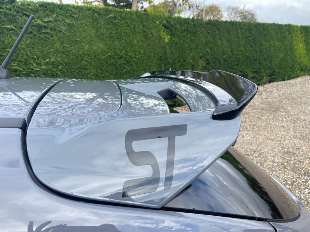 Used Ford Focus 2017 for sale - 76430264: Photo 35