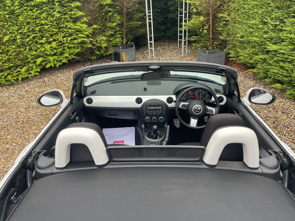 Used Mazda MX-5 2010 for sale - 76923124: Photo 11