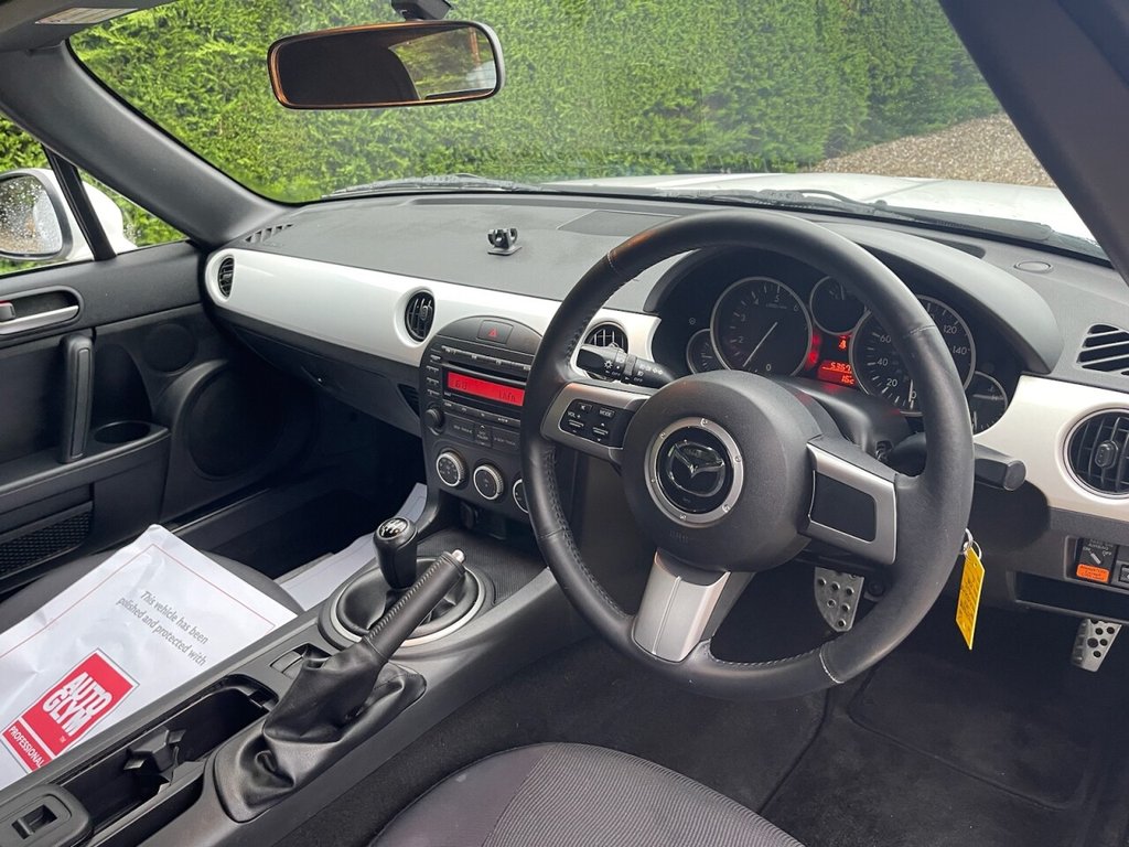 Used Mazda MX-5 2010 for sale - 76923124: Photo 15