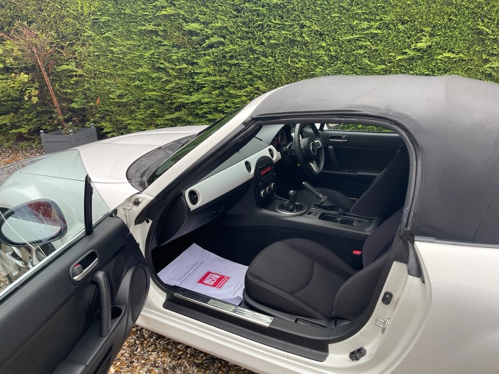 Used Mazda MX-5 2010 for sale - 76923124: Photo 32