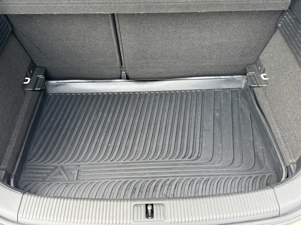 Used Audi A1 2011 for sale - 76389913: Photo 29