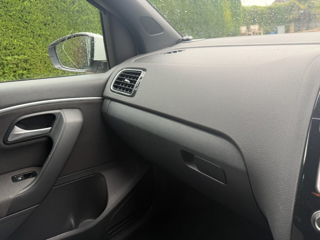 Used Volkswagen Polo 2016 for sale - 77521006: Photo 13