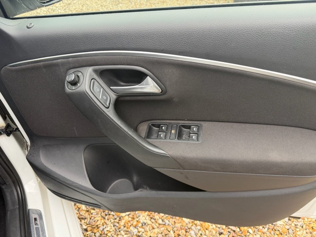 Used Volkswagen Polo 2016 for sale - 77521006: Photo 19