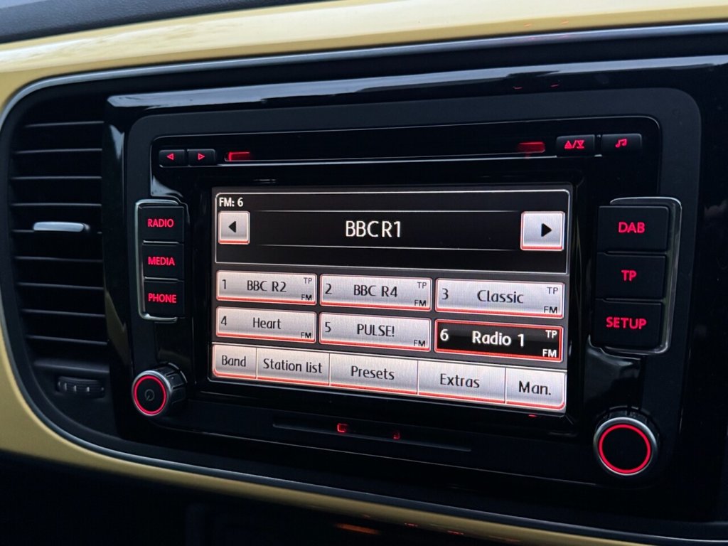 Used Volkswagen Beetle 2012 for sale - 77188610: Photo 22