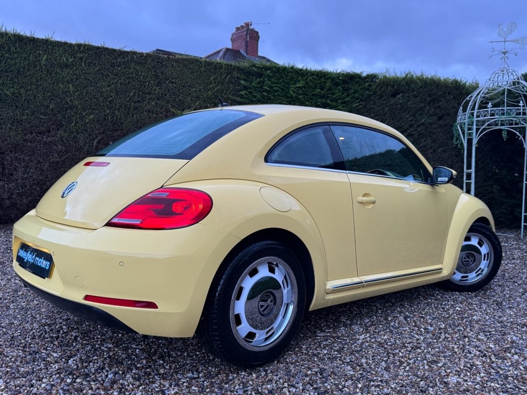 Used Volkswagen Beetle 2012 for sale - 77188610: Photo 5