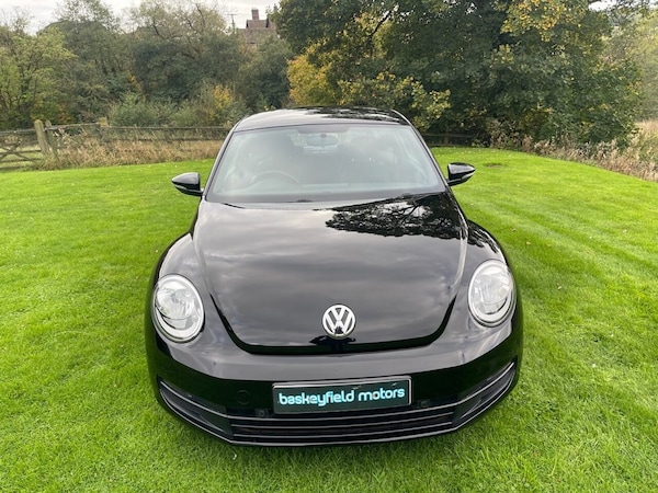 Used Volkswagen Beetle 2013 for sale - 76210147: Photo 2