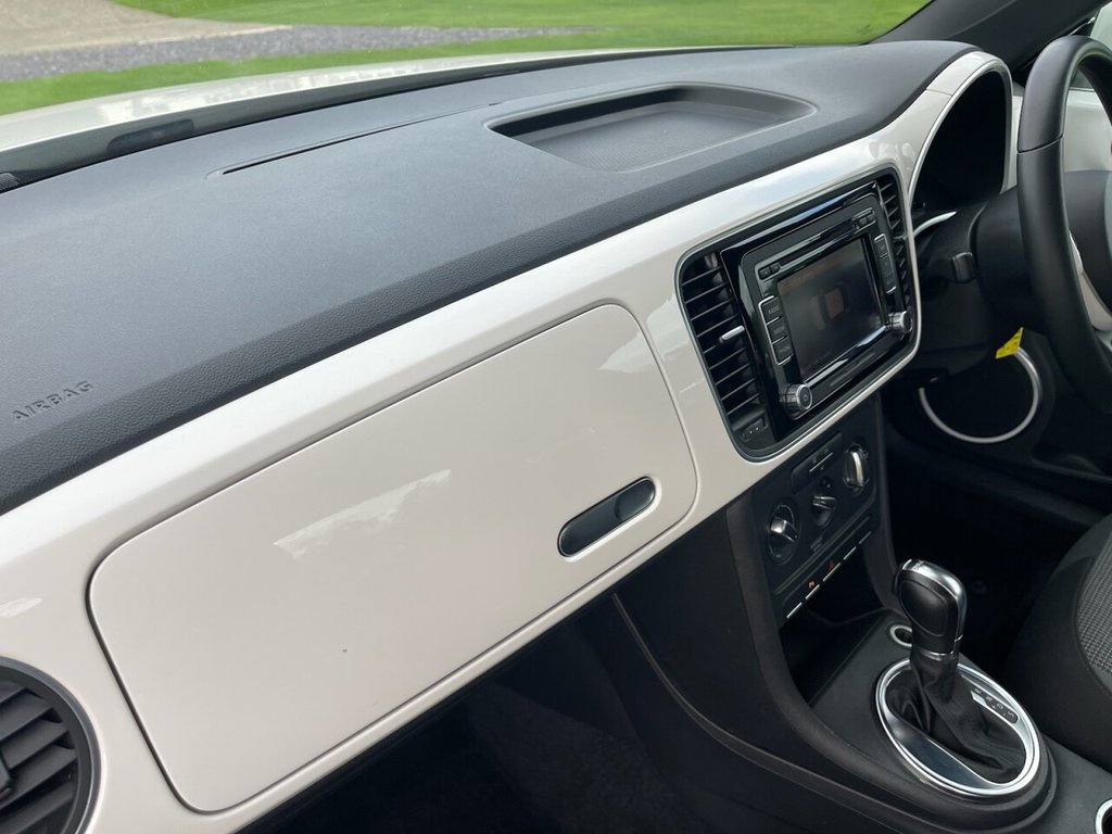 Used Volkswagen Beetle 2012 for sale - 76909784: Photo 18