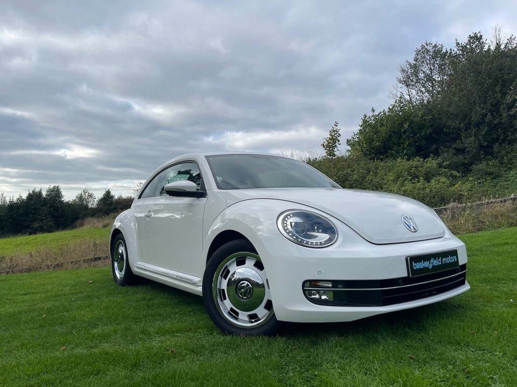 Used Volkswagen Beetle 2012 for sale - 76909784: Photo 2
