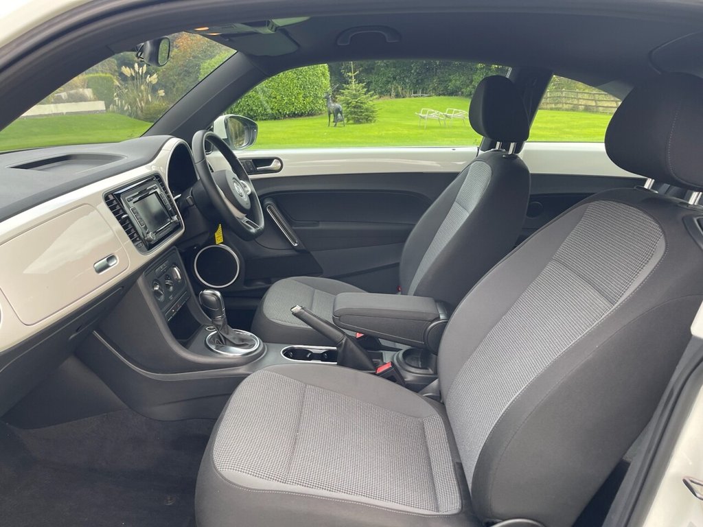 Used Volkswagen Beetle 2012 for sale - 76909784: Photo 21