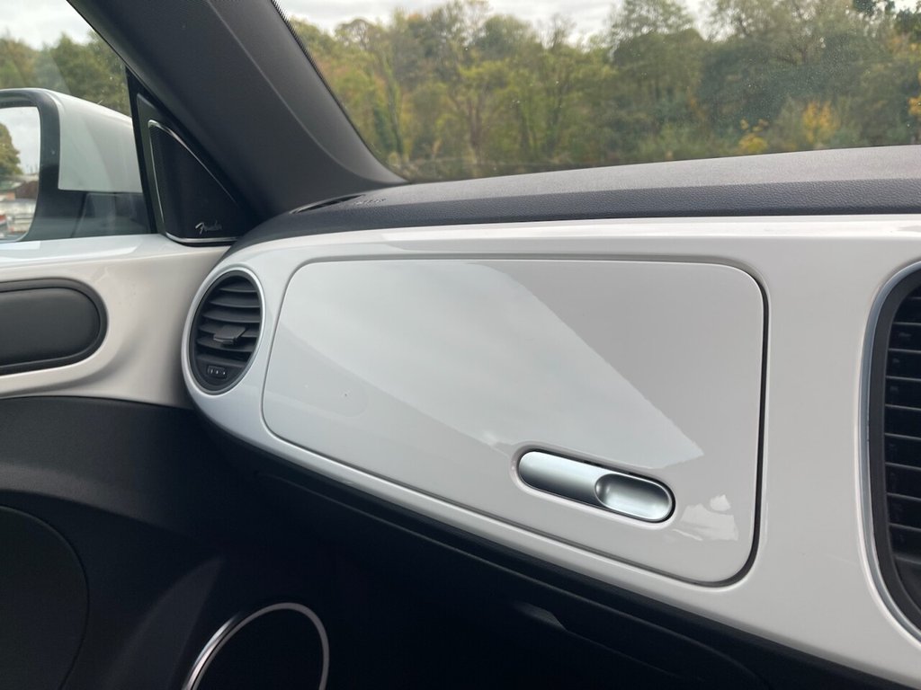 Used Volkswagen Beetle 2012 for sale - 76909784: Photo 24