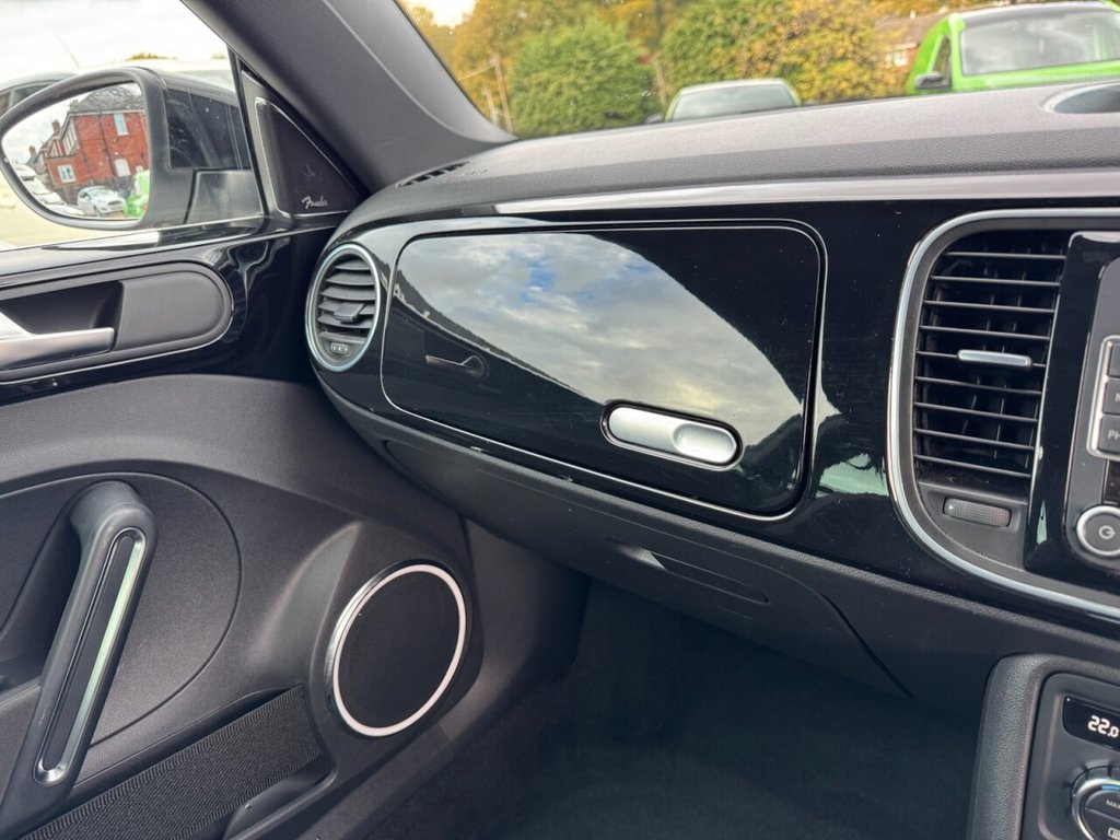 Used Volkswagen Beetle 2013 for sale - 76346009: Photo 13