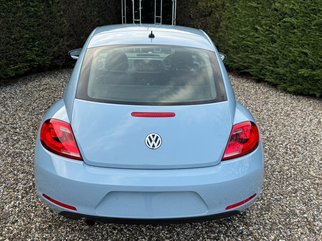 Used Volkswagen Beetle 2013 for sale - 77780108: Photo 3