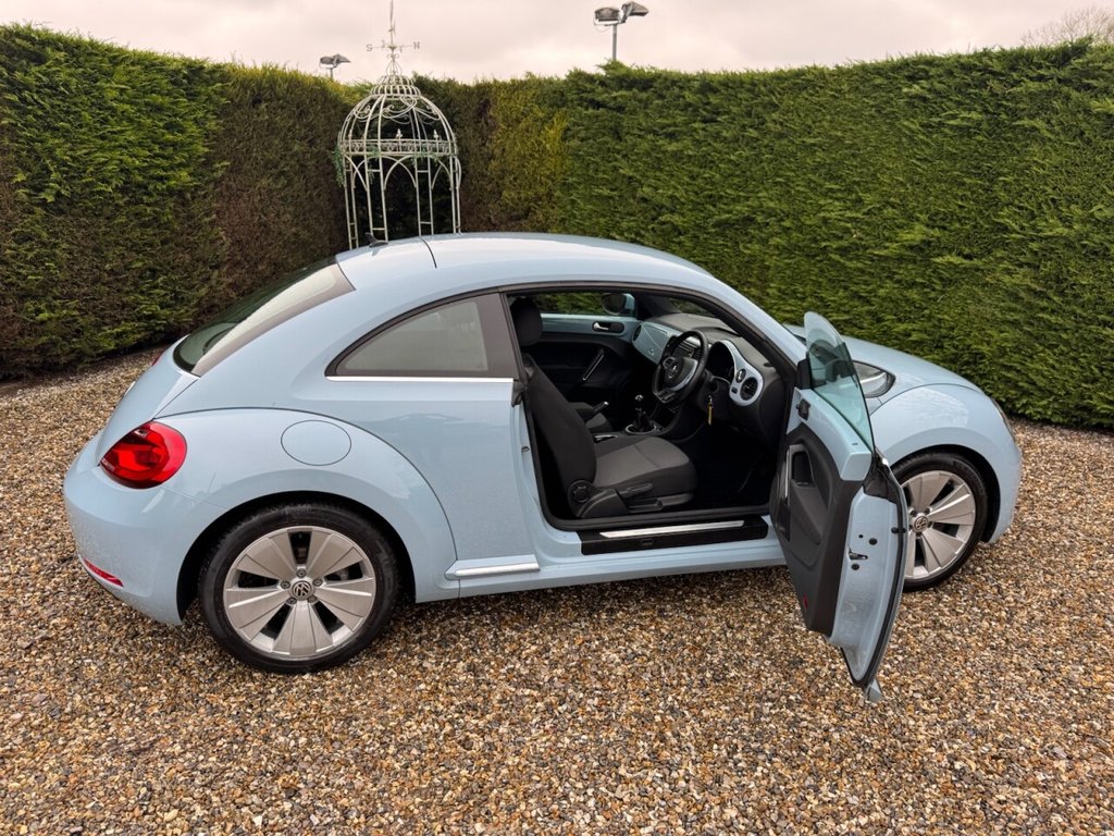 Used Volkswagen Beetle 2013 for sale - 77780108: Photo 38