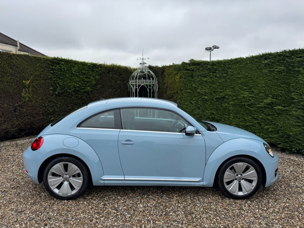Used Volkswagen Beetle 2013 for sale - 77780108: Photo 4