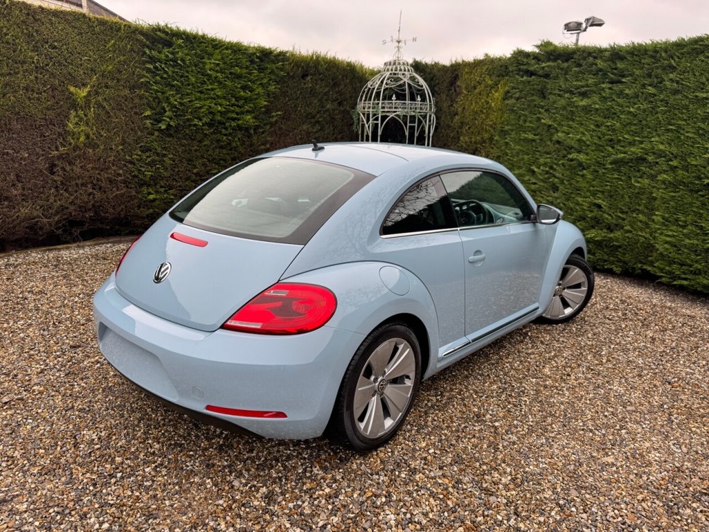 Used Volkswagen Beetle 2013 for sale - 77780108: Photo 7